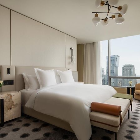 Four Seasons Hotel Торонто Экстерьер фото