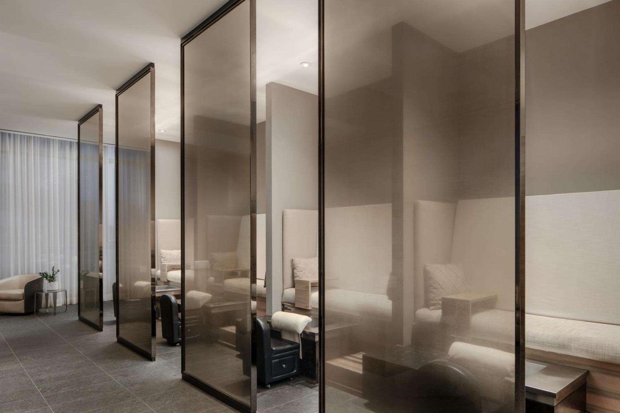 Four Seasons Hotel Торонто Экстерьер фото